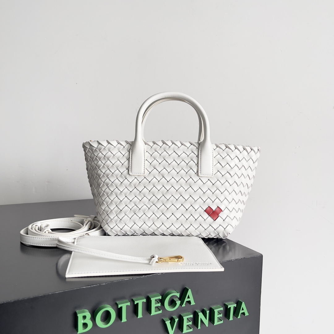 Bottega Veneta Shopping Bags